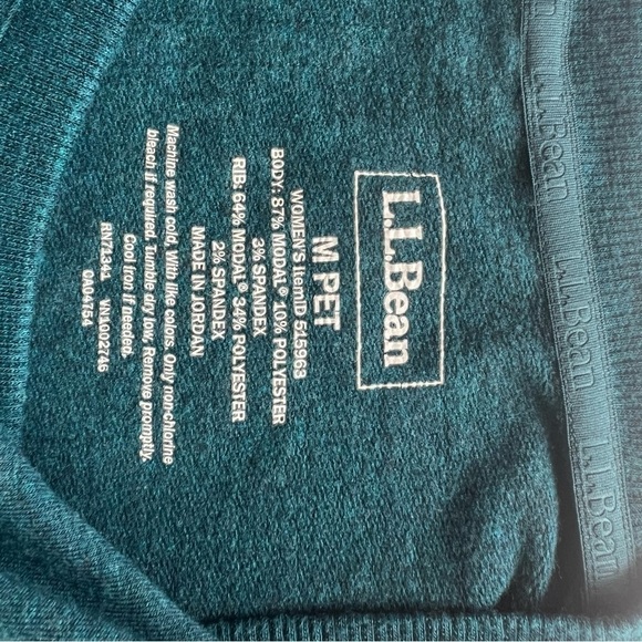 LL Bean Women's Pullover Sweater Modal Round Neck Size M Blue Logo Everyday - Picture 10 of 10